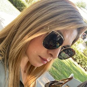 Meet your Posher, Liliana